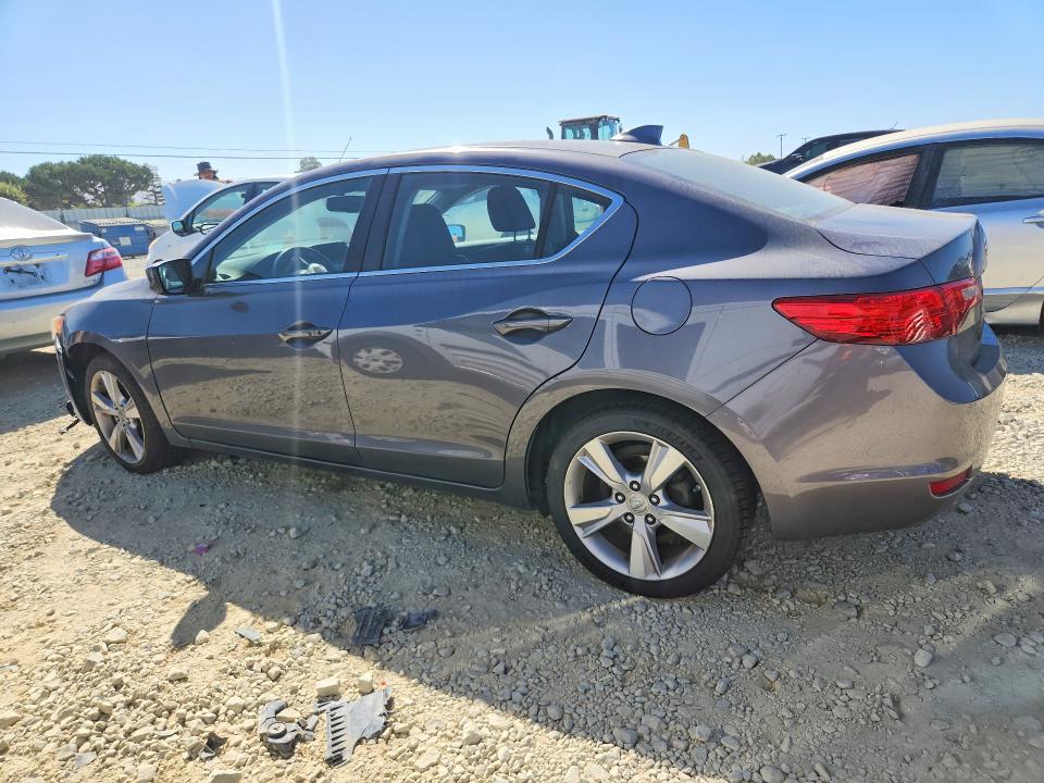 Photo 2 from auction – 2015 ACURA ILX with VIN 19VDE1F73FE005344