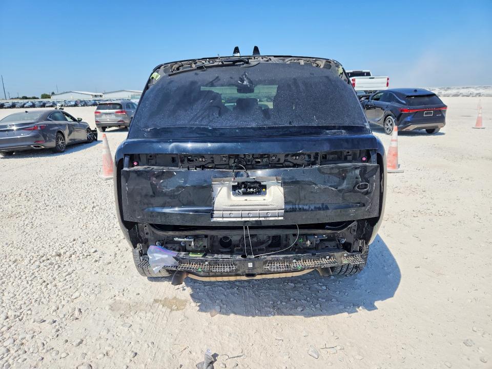 Photo 6 from auction – 2023 LAND ROVER RANGE ROVER with VIN SALKPBFU3PA013395