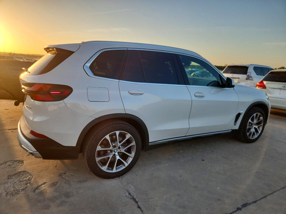 Photo 3 from auction – 2025 BMW X5 with VIN 5UX23EU07S9Y99962