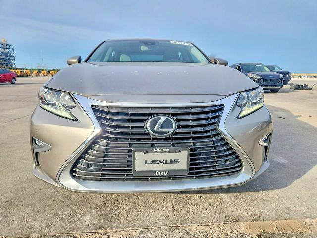 Photo 5 from auction – 2018 LEXUS ES with VIN 58ABK1GG6JU094301