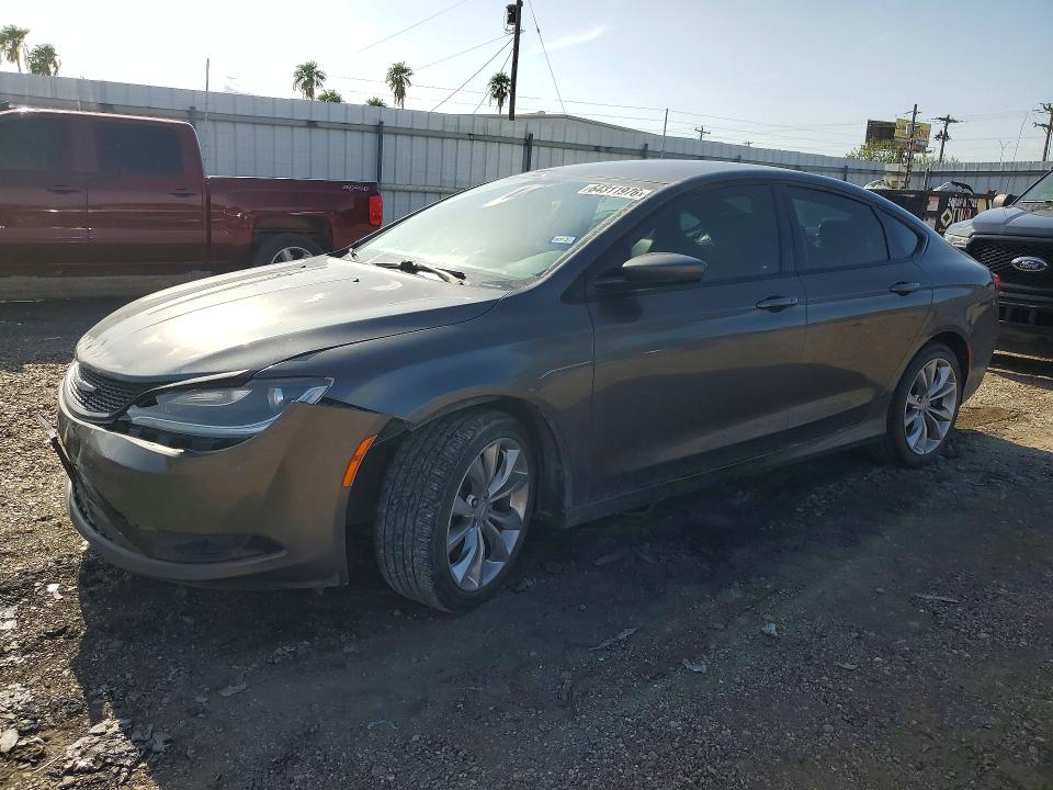 CHRYSLER 200 2015 with VIN 1C3CCCBG1FN514942 - Photo from auction