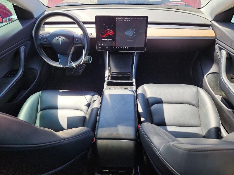 Photo 8 from auction – 2018 TESLA MODEL 3 with VIN 5YJ3E1EA9JF024371