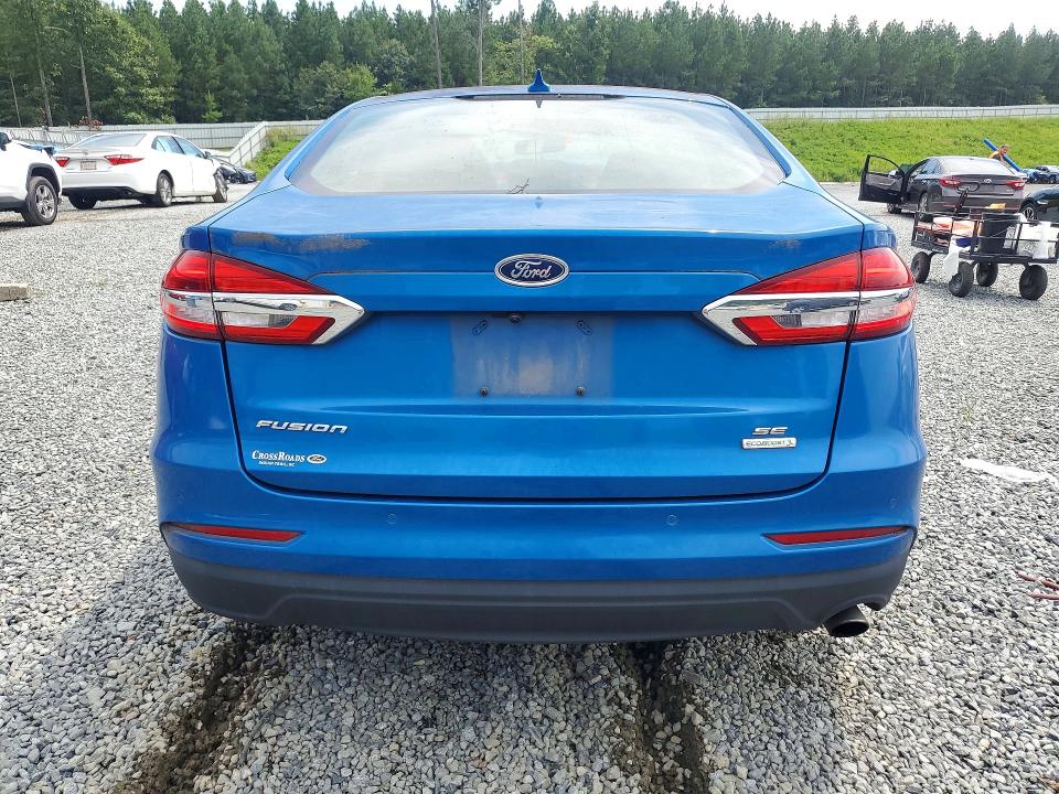 Photo 6 from auction – 2019 FORD FUSION with VIN 3FA6P0HD3KR246420