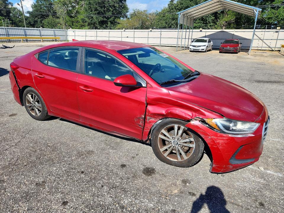 Photo 4 from auction – 2017 HYUNDAI ELANTRA with VIN 5NPD84LF3HH189792