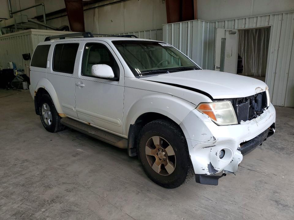 Photo 4 from auction – 2005 NISSAN PATHFINDER with VIN 5N1AR18W55C766171