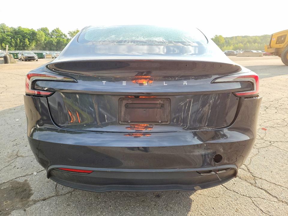 صورة رقم 6 من المزاد - 2024 TESLA MODEL 3 مع VIN 5YJ3E1EA8RF855792