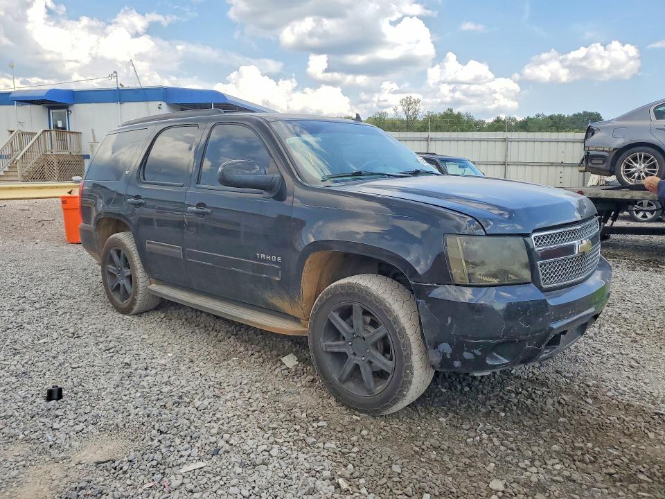 Photo 4 from auction – 2010 CHEVROLET TAHOE with VIN 1GNMCBE38AR130524