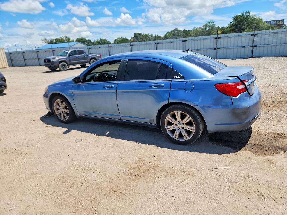 Photo 2 from auction – 2011 CHRYSLER 200 with VIN 1C3BC1FB4BN611948