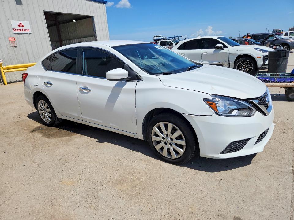 Photo 4 from auction – 2016 NISSAN SENTRA with VIN 3N1AB7AP6GY337584