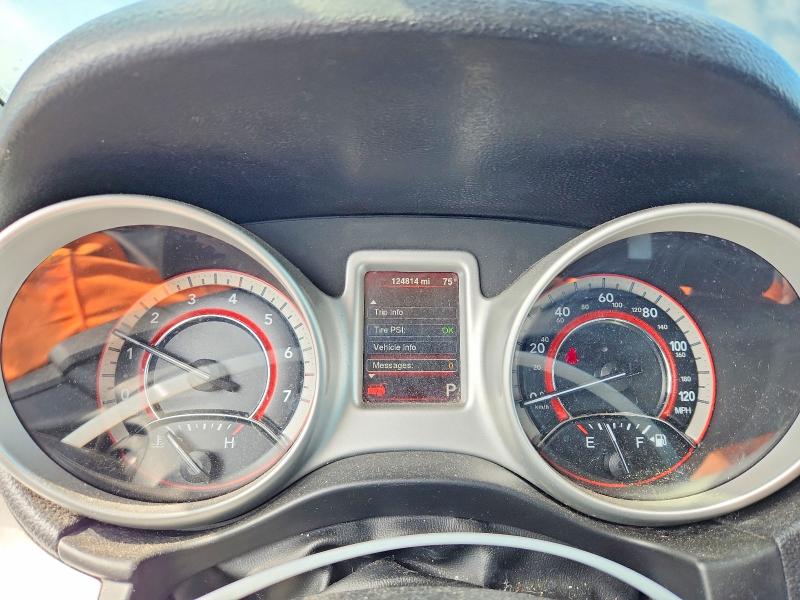 Снимка 9 от търг – 2015 DODGE JOURNEY с VIN 3C4PDCBGXFT686266