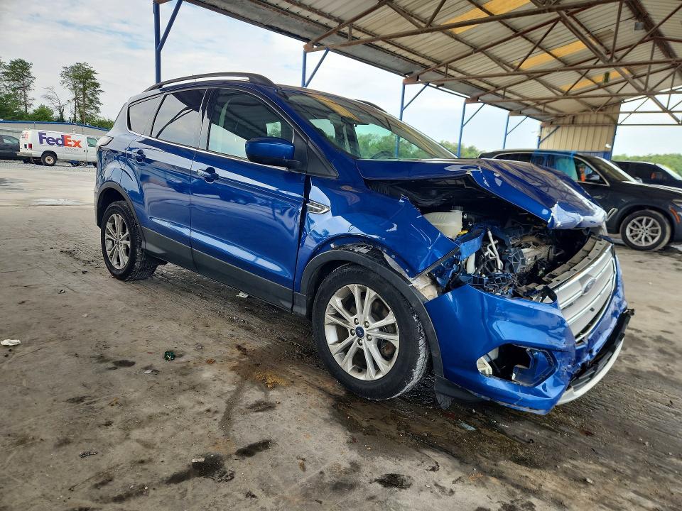 Photo 4 from auction – 2018 FORD ESCAPE with VIN 1FMCU0GD9JUC88410