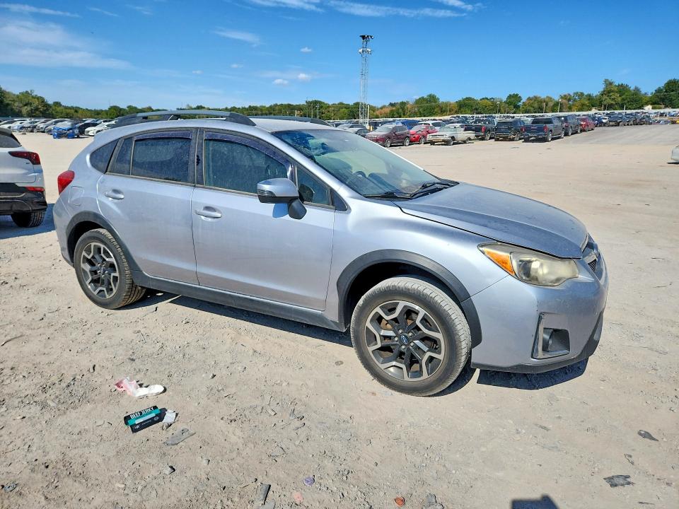 Photo 4 from auction – 2017 SUBARU CROSSTREK with VIN JF2GPAKC9H8212336