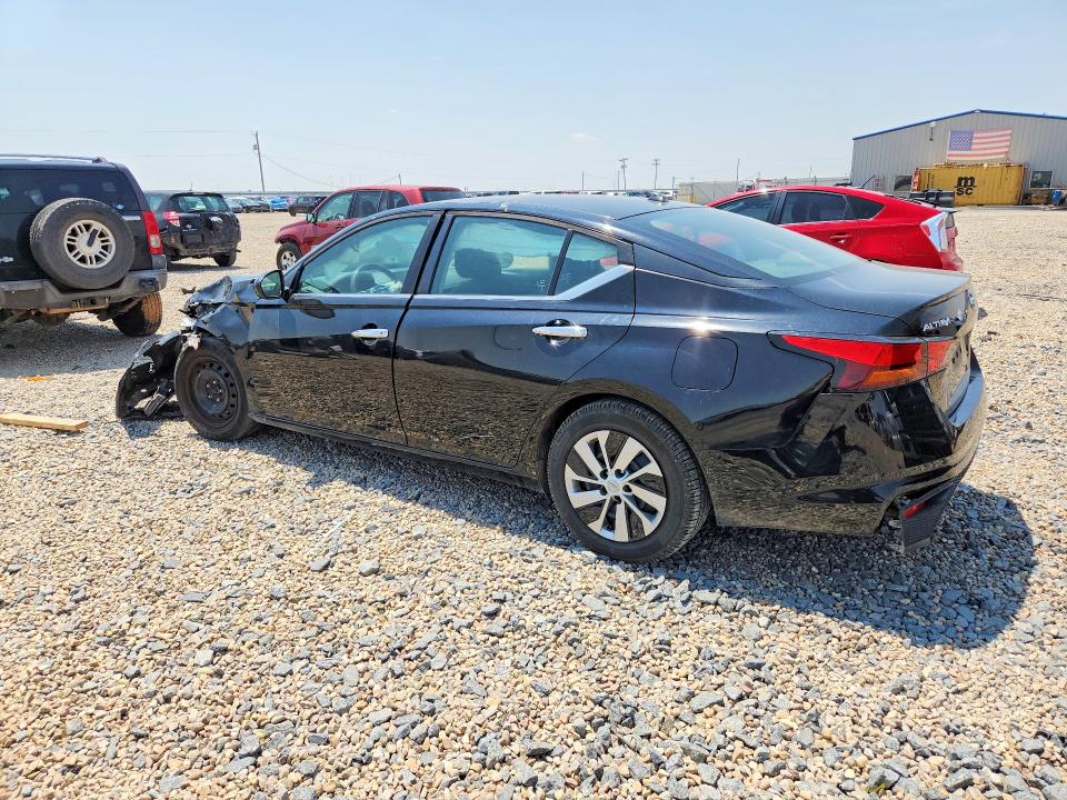 Photo 2 from auction – 2020 NISSAN ALTIMA with VIN 1N4BL4BV8LC132402