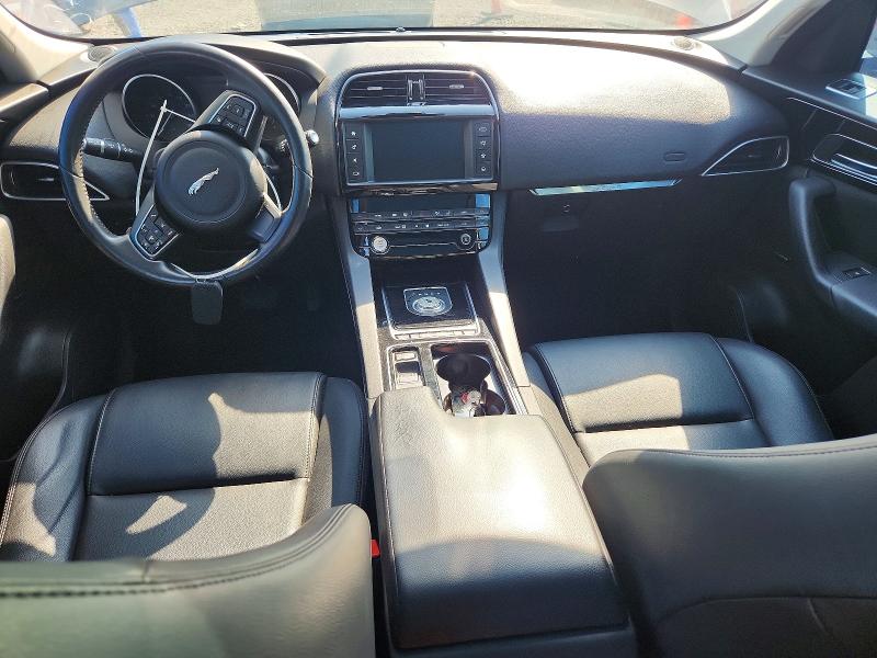 Photo 8 from auction – 2018 JAGUAR F-PACE with VIN SADCJ2FX1JA255329