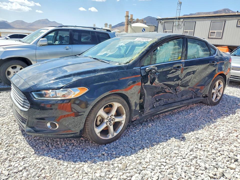 Снимка 1 от търг – 2016 FORD FUSION с VIN 3FA6P0H75GR282031
