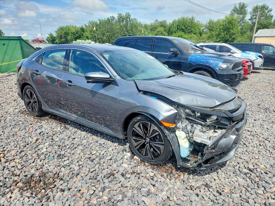 Photo 4 from auction – 2018 HONDA CIVIC with VIN SHHFK7H72JU211460