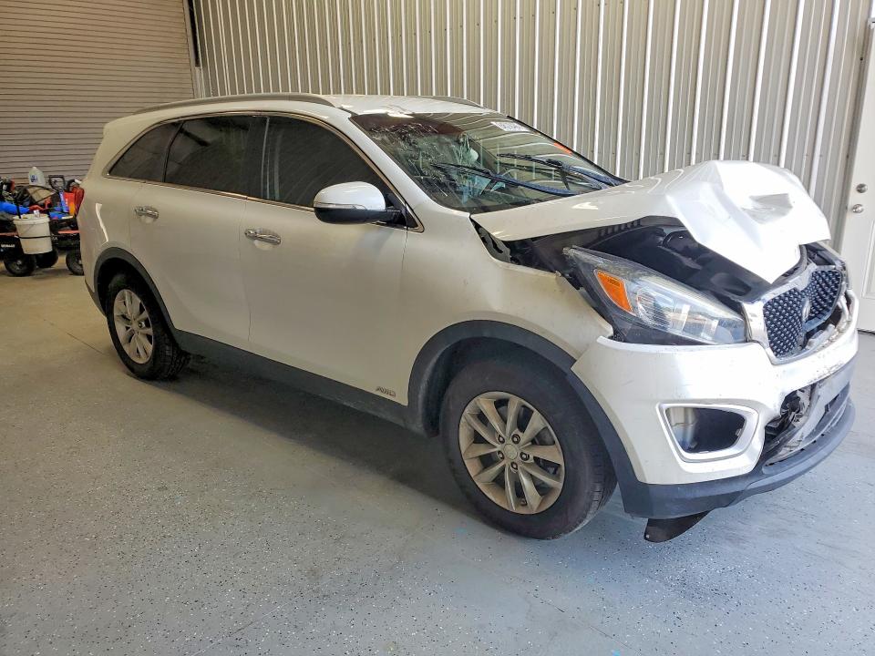 Photo 4 from auction – 2016 KIA SORENTO with VIN 5XYPGDA34GG020735