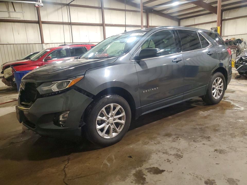 CHEVROLET EQUINOX 2018 with VIN 3GNAXSEV5JS649469 - Photo from auction