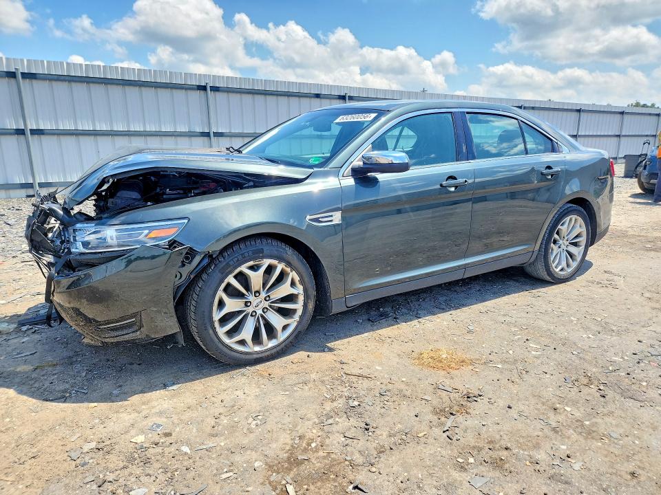 FORD TAURUS 2016 with VIN 1FAHP2F84GG108698 - Photo from auction