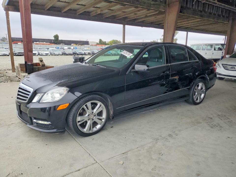 MERCEDES-BENZ E 2013 with VIN WDDHF5KB3DA660987 - Photo from auction