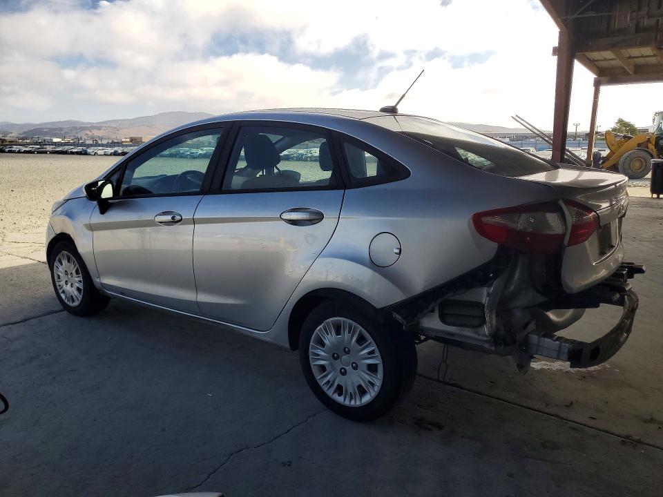 Photo 2 from auction – 2017 FORD FIESTA with VIN 3FADP4AJXHM156301