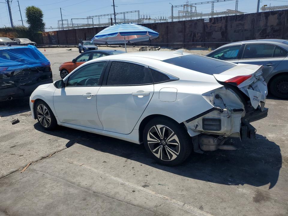 Photo 2 from auction – 2016 HONDA CIVIC with VIN 2HGFC1F37GH645129