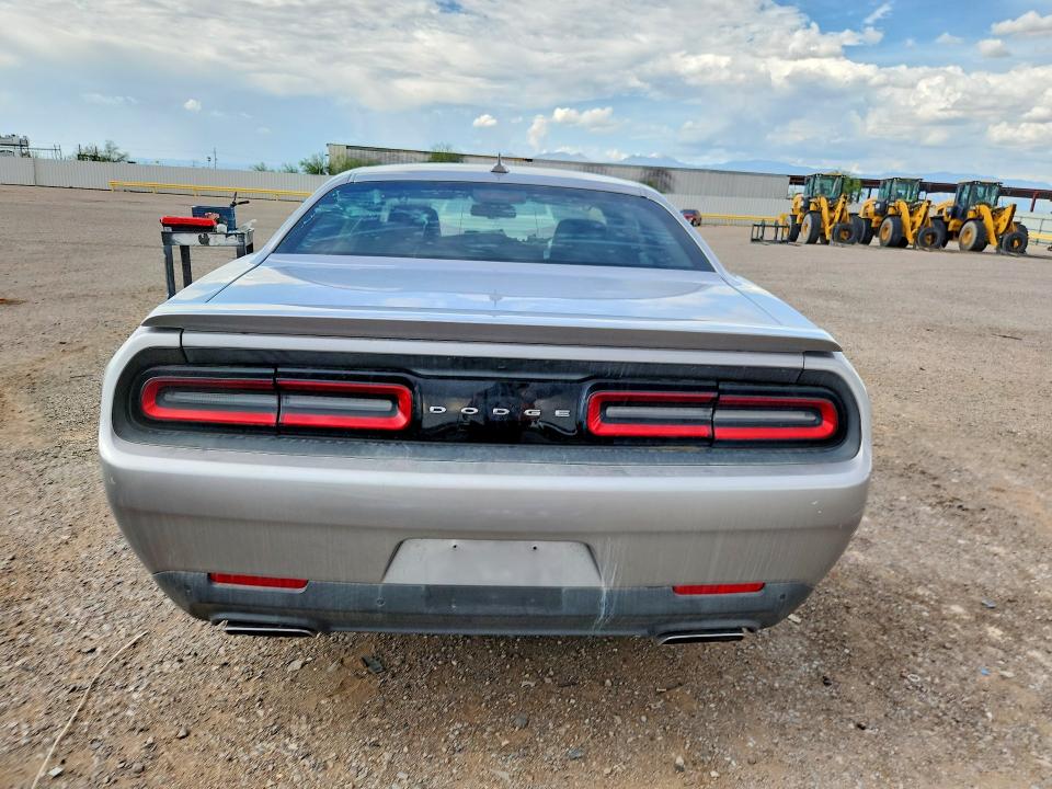 Photo 6 from auction – 2016 DODGE CHALLENGER with VIN 2C3CDZBT9GH338049