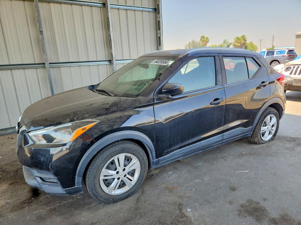 NISSAN KICKS 2019 with VIN 3N1CP5CUXKL501300 - Photo from auction