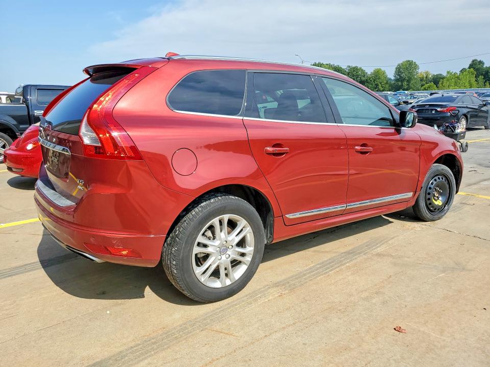 Zdjęcie 3 z aukcji – 2016 VOLVO XC60 z VIN YV4612RK4G2865119