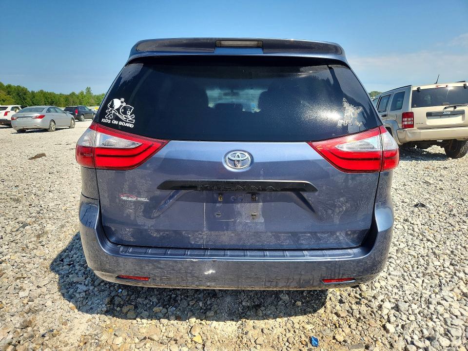 Photo 6 from auction – 2017 TOYOTA SIENNA with VIN 5TDZZ3DC9HS868767