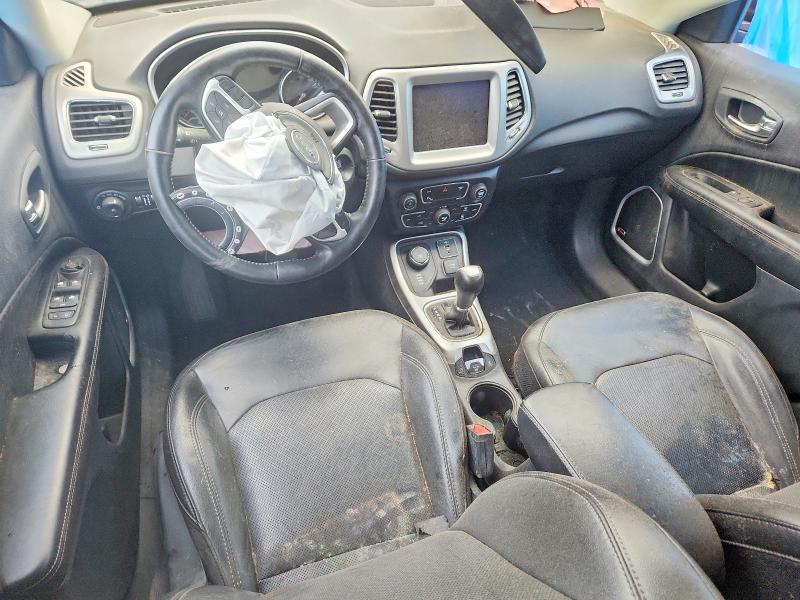 Photo 8 from auction – 2019 JEEP COMPASS with VIN 3C4NJDCB8KT672742