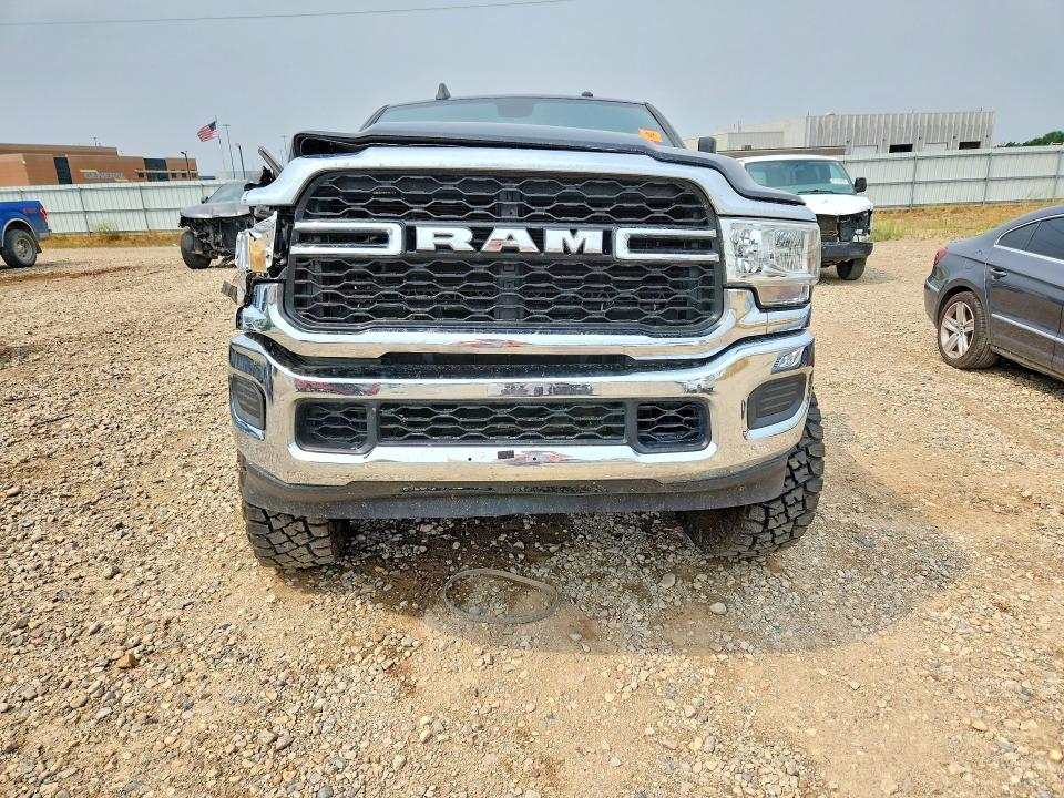 Снимка 5 от търг – 2022 RAM 2500 с VIN 3C6UR5CJ1NG125463