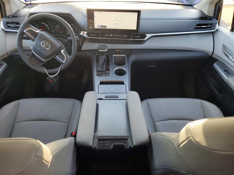 Photo 8 from auction – 2026 TOYOTA SIENNA with VIN 5TDYRKEC1TS306181