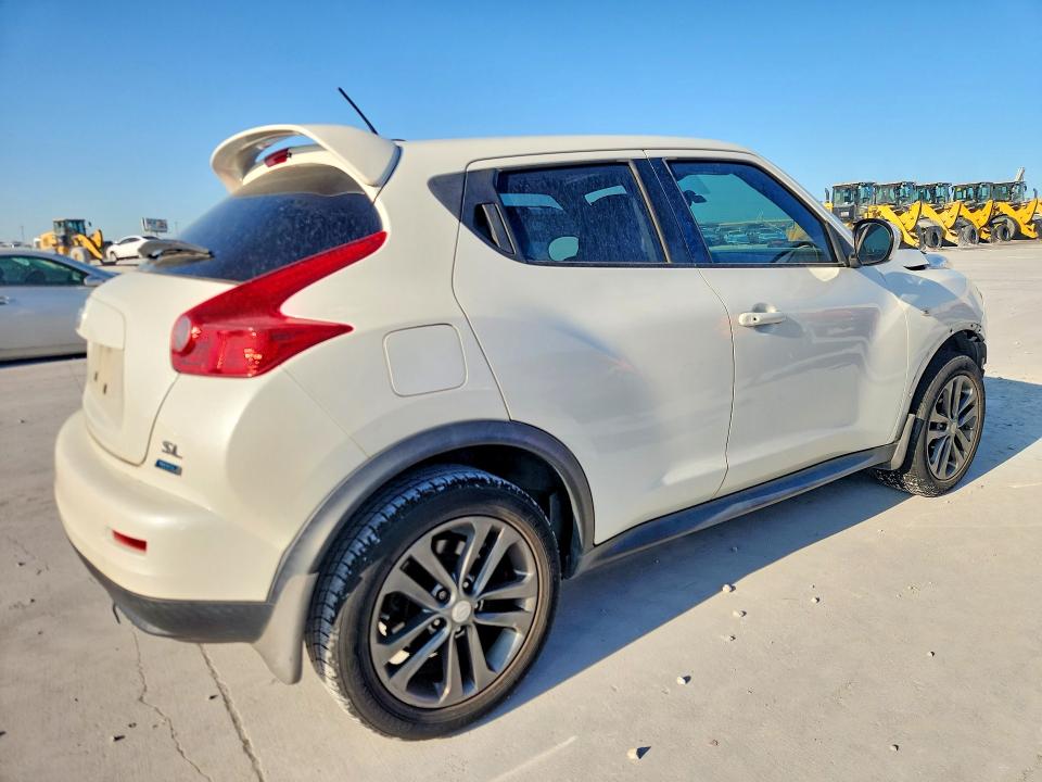 Photo 3 from auction – 2013 NISSAN JUKE with VIN JN8AF5MR6DT216629