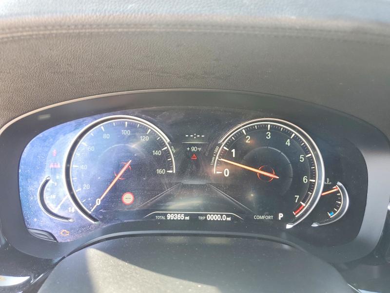 Photo 9 from auction – 2018 BMW 640 with VIN WBAJV6C52JBJ99801