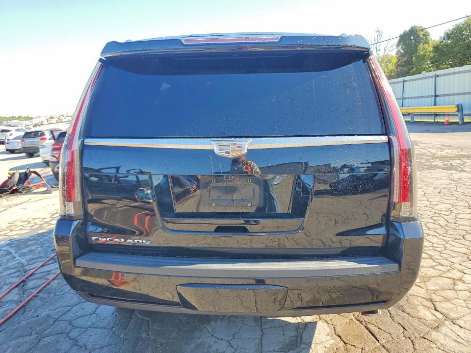 Photo 6 from auction – 2017 CADILLAC ESCALADE with VIN 1GYS4CKJ7HR209399
