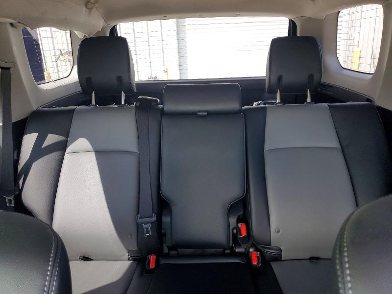 Снимка 10 от търг – 2023 TOYOTA 4RUNNER с VIN JTENU5JR9P6200236