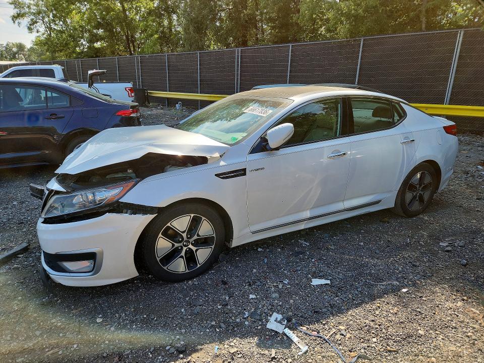 KIA OPTIMA 2013 with VIN KNAGM4AD2D5042266 - Photo from auction