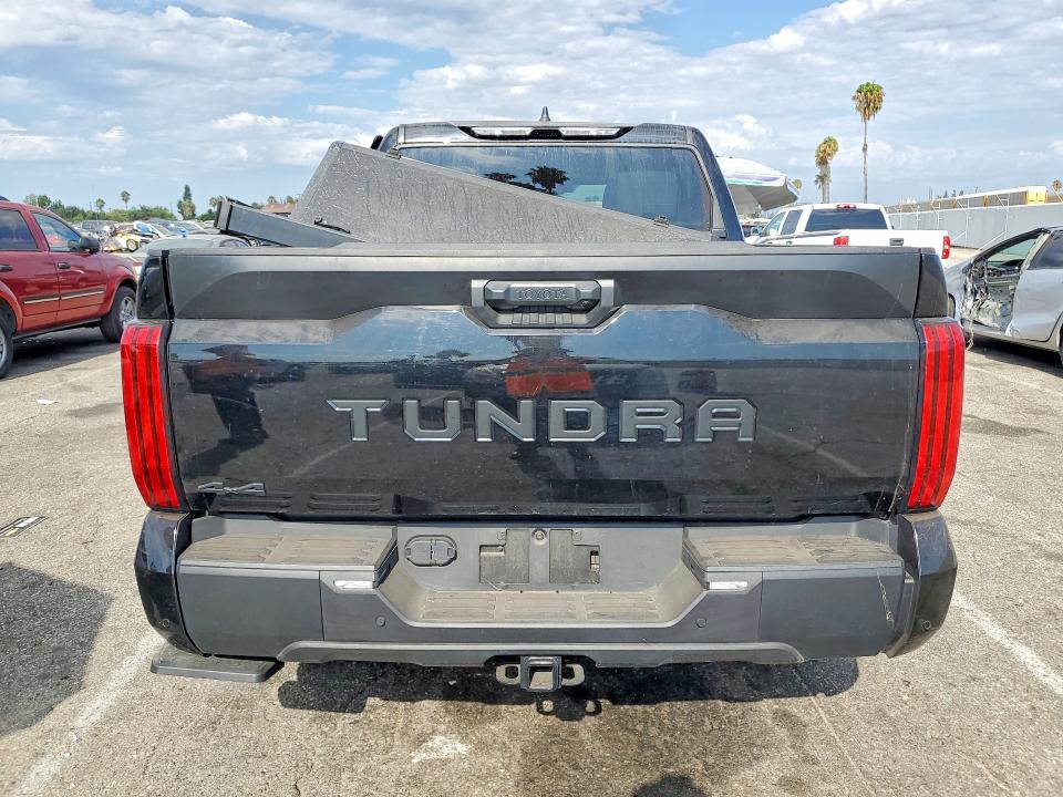 Photo 6 from auction – 2022 TOYOTA TUNDRA with VIN 5TFLA5DB8SX246226
