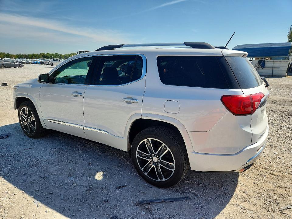 Photo 2 from auction – 2017 GMC ACADIA with VIN 1GKKNXLS8HZ266670