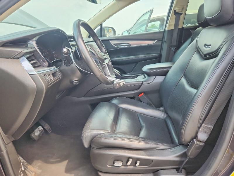 Photo 7 from auction – 2017 CADILLAC XT5 with VIN 1GYKNDRS1HZ104746