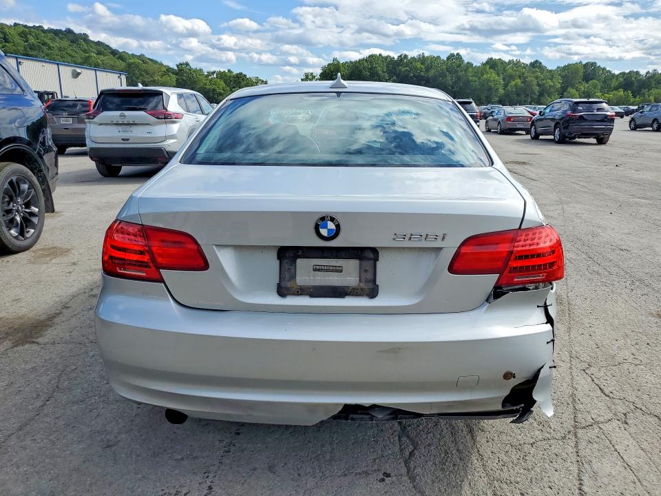 Photo 6 from auction – 2011 BMW 328 with VIN WBAKF5C59BE517585