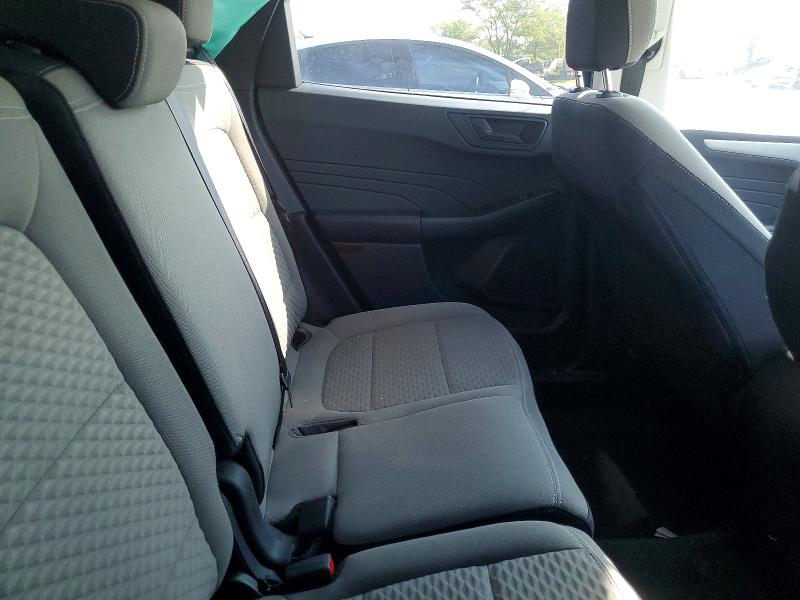 Photo 11 from auction – 2022 FORD ESCAPE with VIN 1FMCU0G67NUB85204