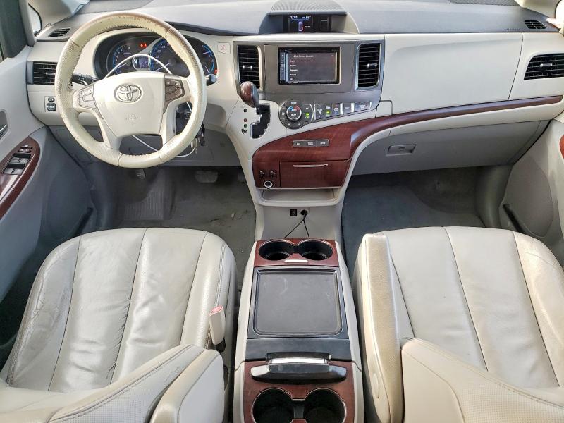 Photo 8 from auction – 2012 TOYOTA SIENNA with VIN 5TDDK3DC8CS039163
