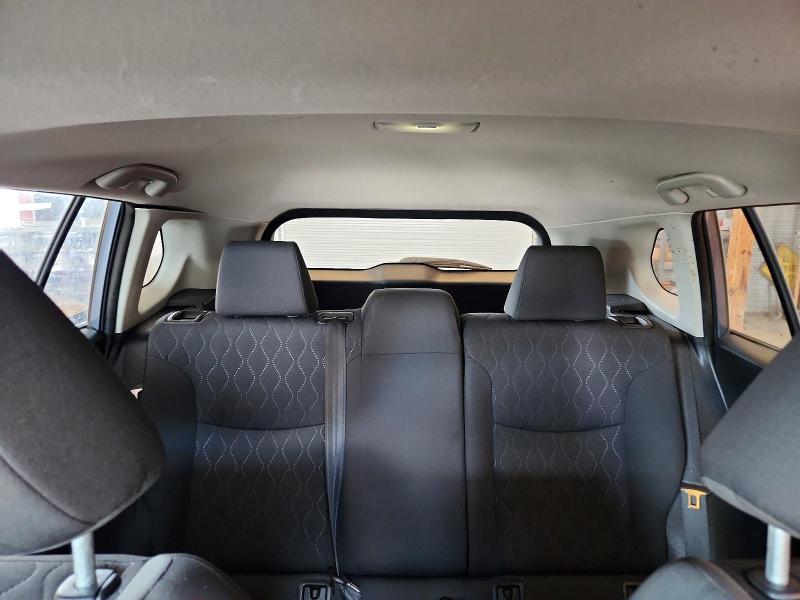 Photo 10 from auction – 2024 TOYOTA COROLLA CROSS with VIN 7MUCAAAG6RV078939