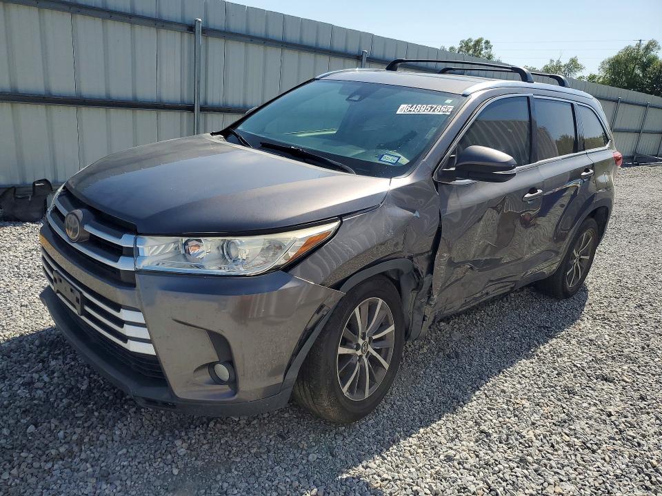 2018 TOYOTA HIGHLANDER - Търг №64895786