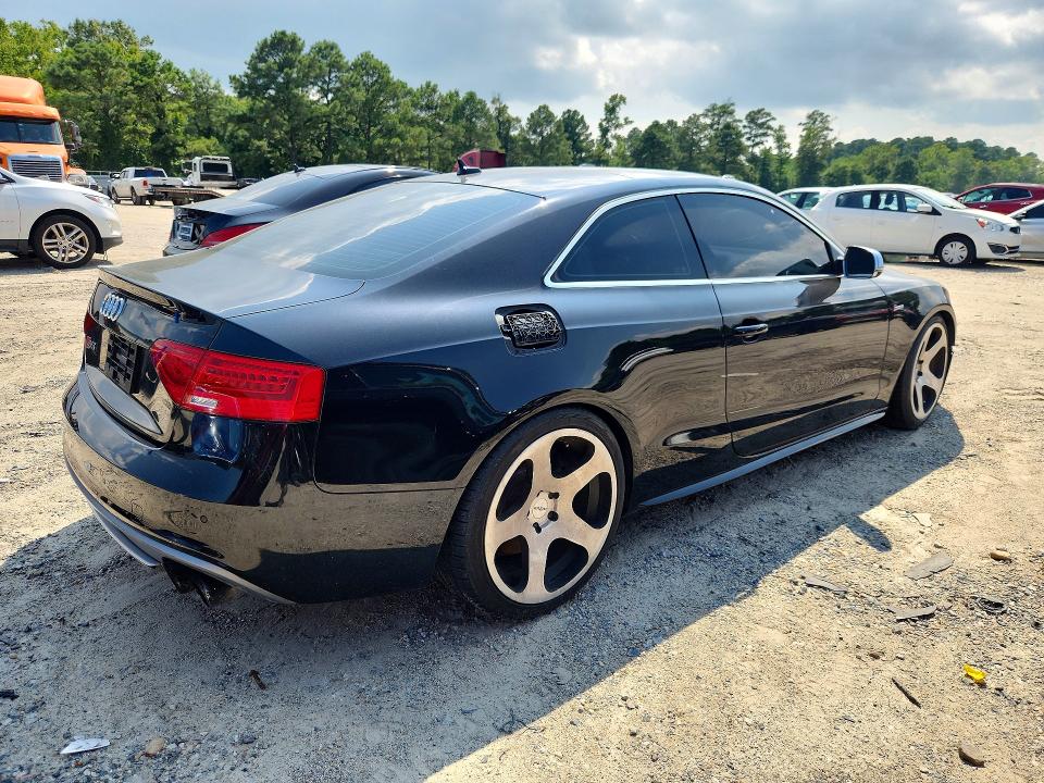 Photo 3 from auction – 2013 AUDI S5 with VIN WAUGGAFR2DA014226