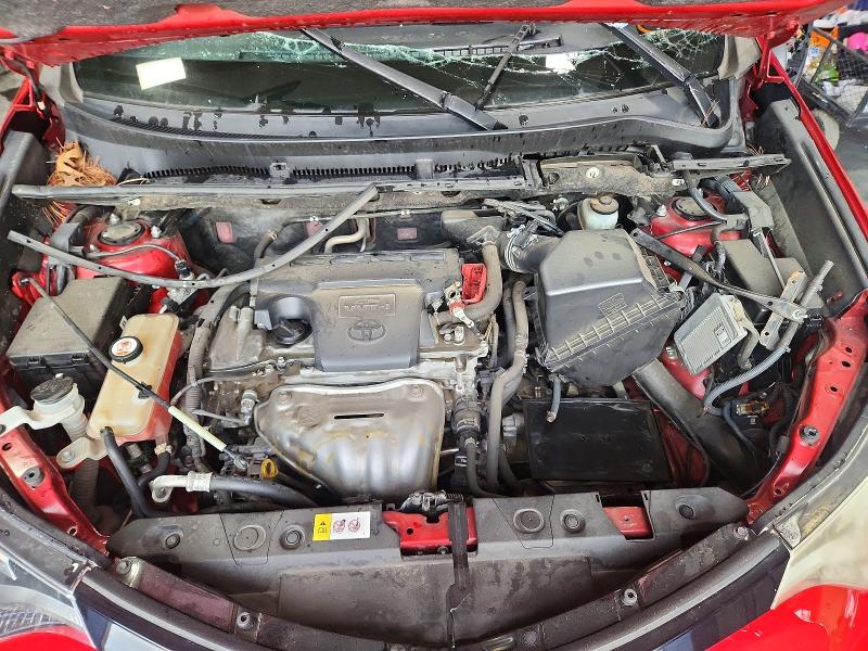 Photo 12 from auction – 2017 TOYOTA RAV4 with VIN JTMNFREV4HJ118510