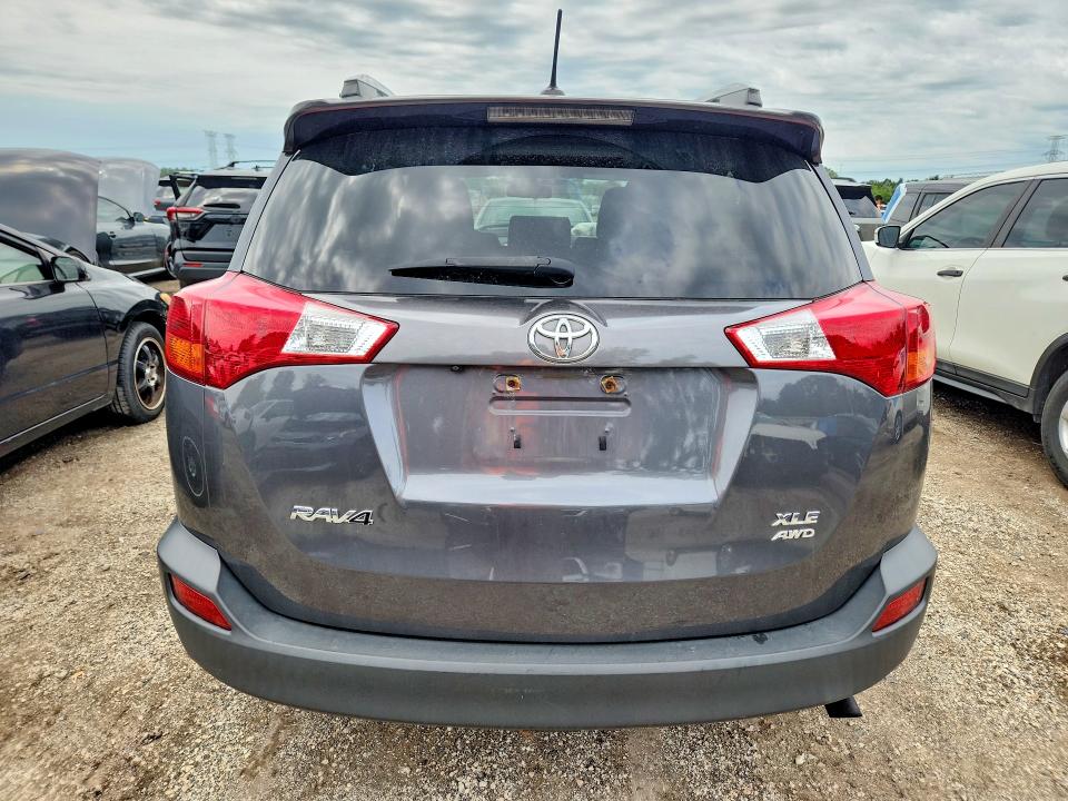 Photo 6 from auction – 2014 TOYOTA RAV4 with VIN JTMRFREV3ED068775