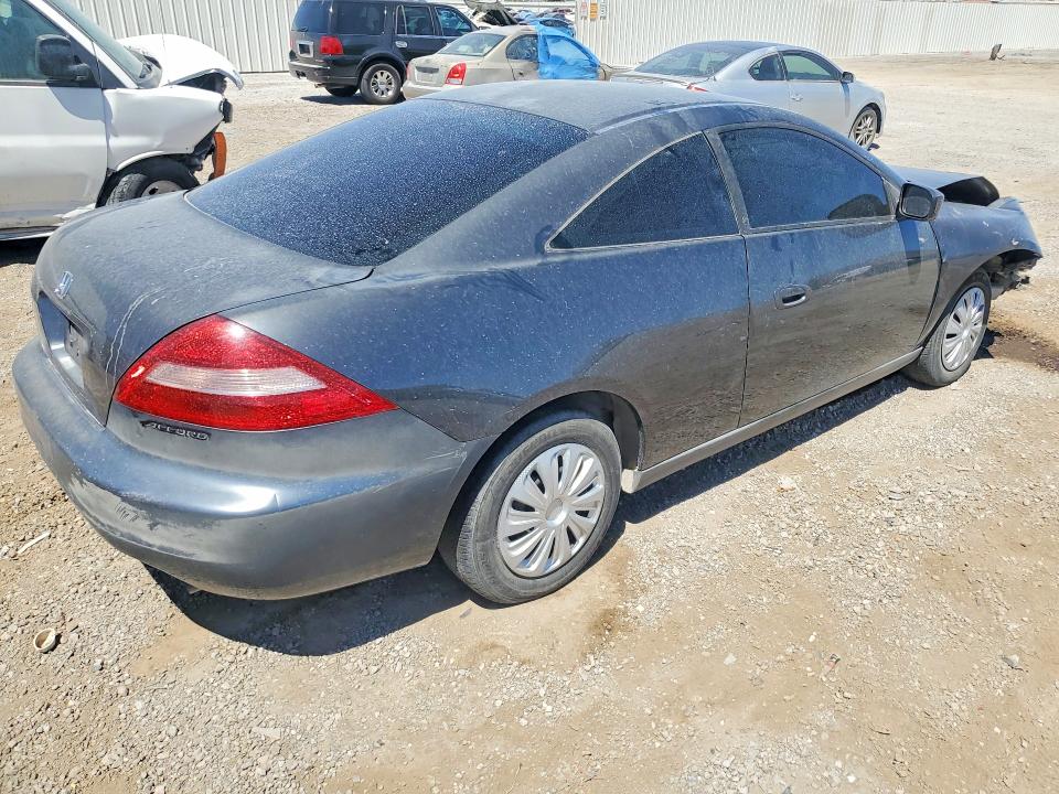 Photo 3 from auction – 2005 HONDA ACCORD with VIN 1HGCM72335A015368